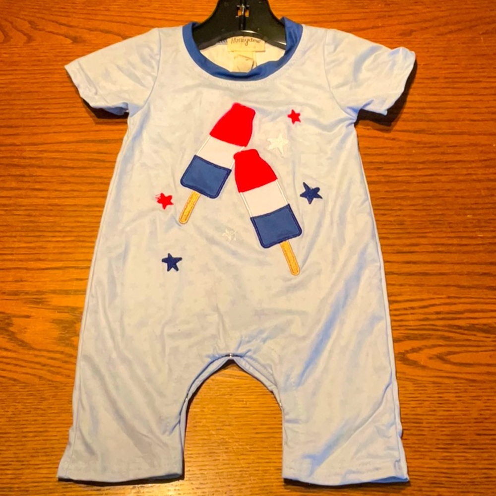 Honeydew brand- Patriotic blue white red popsicle romper - New no tag